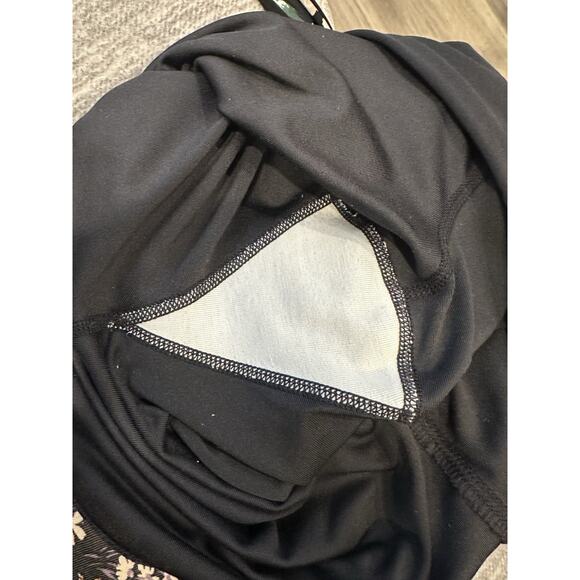 Nike Fit Dry Womens XSS Black Stretch Athletic Gym Pants Workout Lounge - Picture 6 of 6